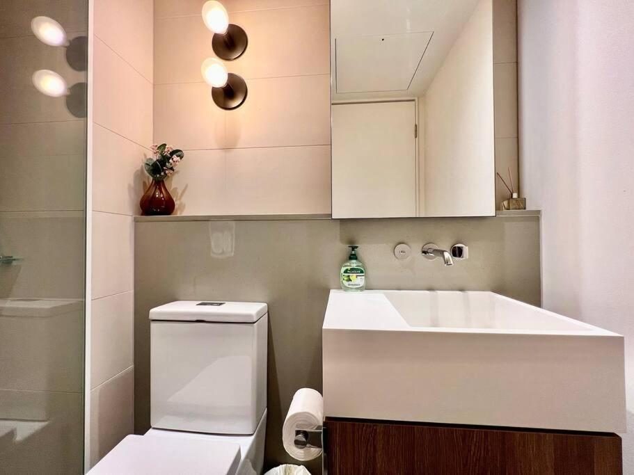 Highrise Best Location 2Baths Melburne Exterior foto